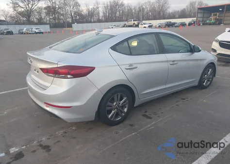 2018 Hyundai Elantra Value Edition из США, поврежденный, VIN KMHD84LF1JU475468